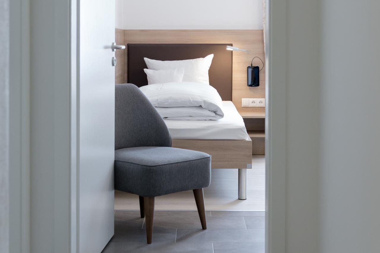 Aparthotel Othello Динголфинг Екстериор снимка