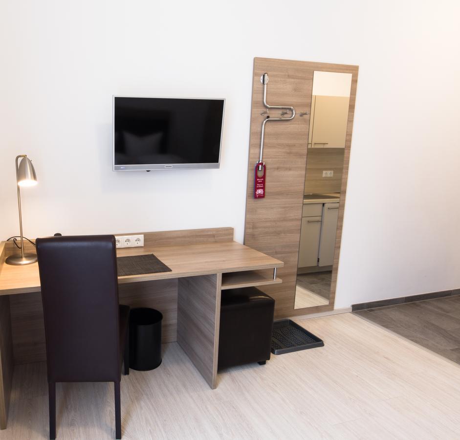 Aparthotel Othello Динголфинг Екстериор снимка